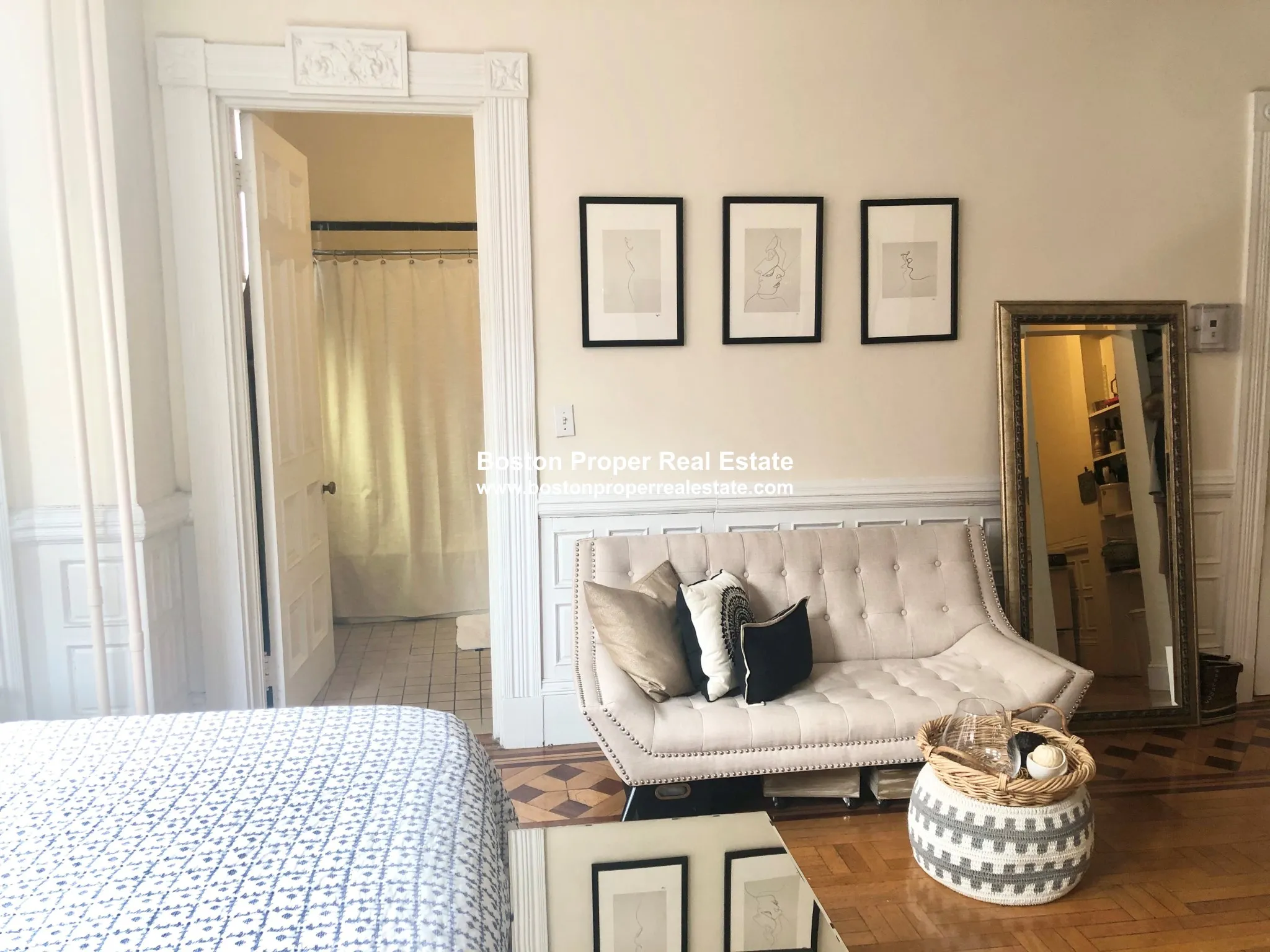 Studio bed, 1 bath apartment for rent at 381 Commonwealth Ave Unit 3, Back Bay — photo 4 of 11
