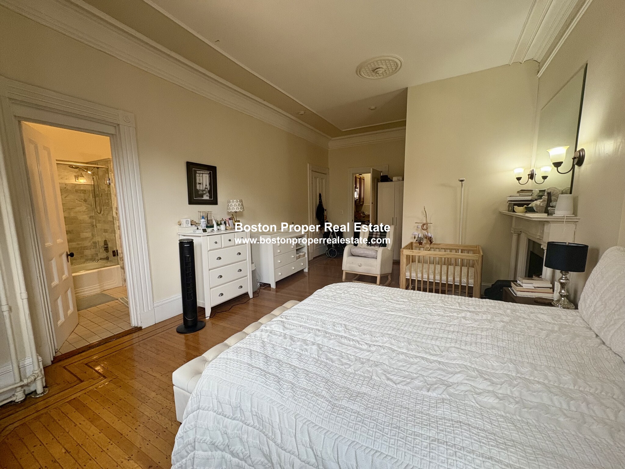 2 bed, 2 bath apartment for rent at 381 Commonwealth Ave Unit 4, Back Bay — photo 7 of 14