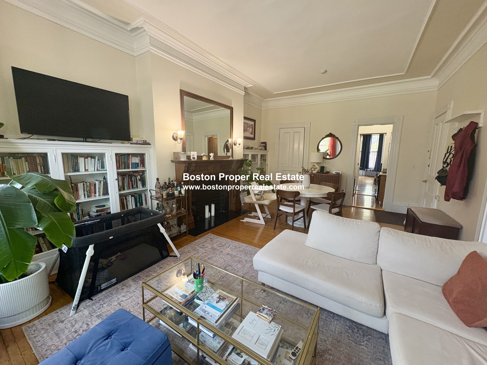 2 bed, 2 bath apartment for rent at 381 Commonwealth Ave Unit 4, Back Bay — photo 2 of 14