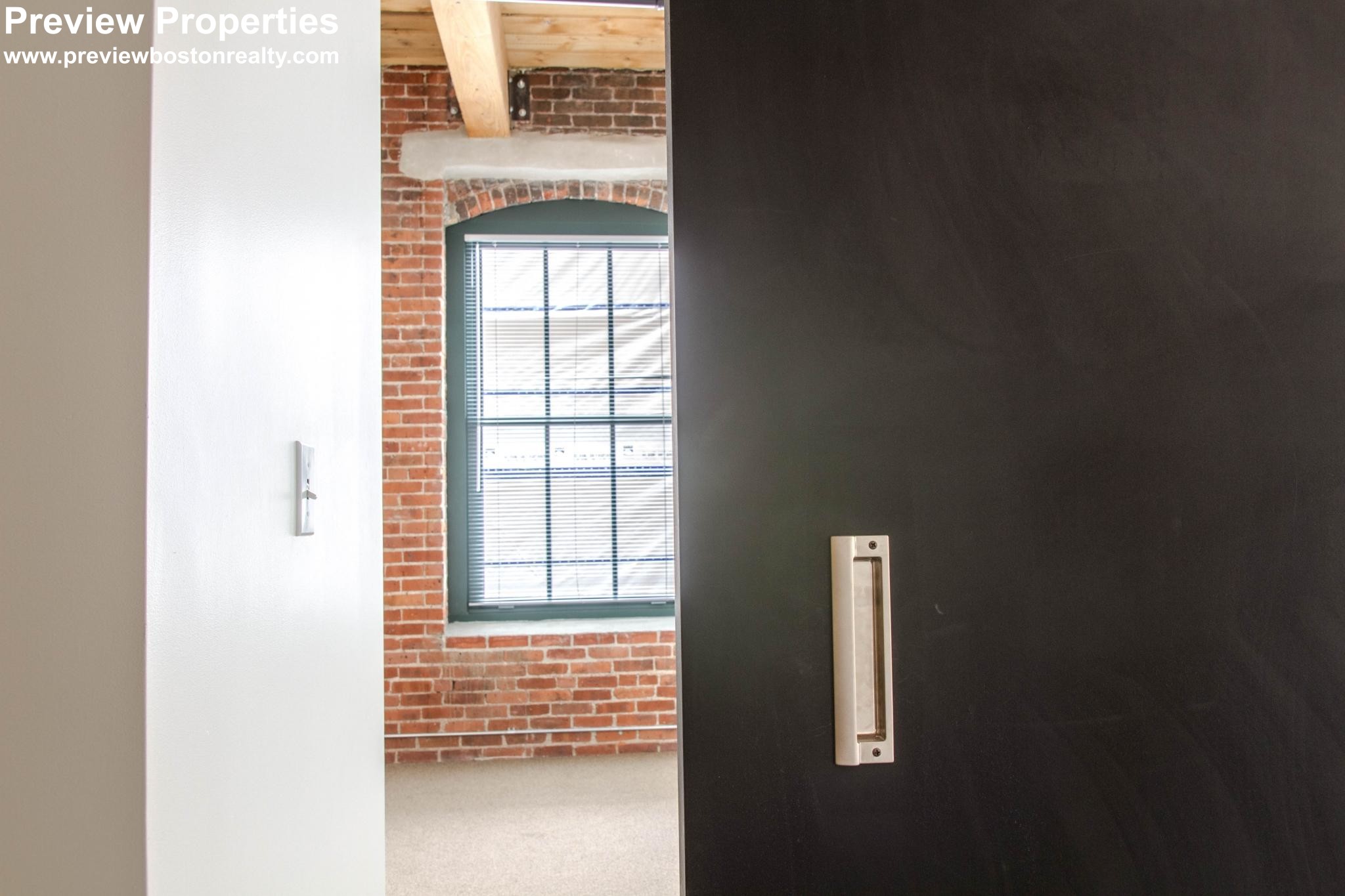 Studio bed, 1 bath apartment for rent at 381 Congress St Unit 403P, Seaport District — photo 13 of 16