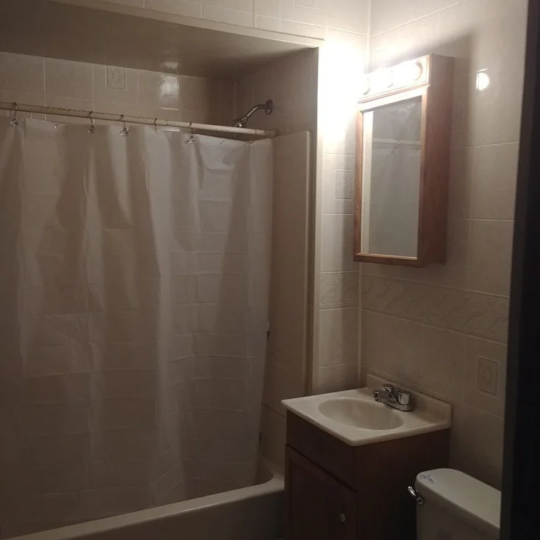 2 bed, 1 bath apartment for rent at 381 Hamilton St Unit 2, East Worcester — photo 8 of 16