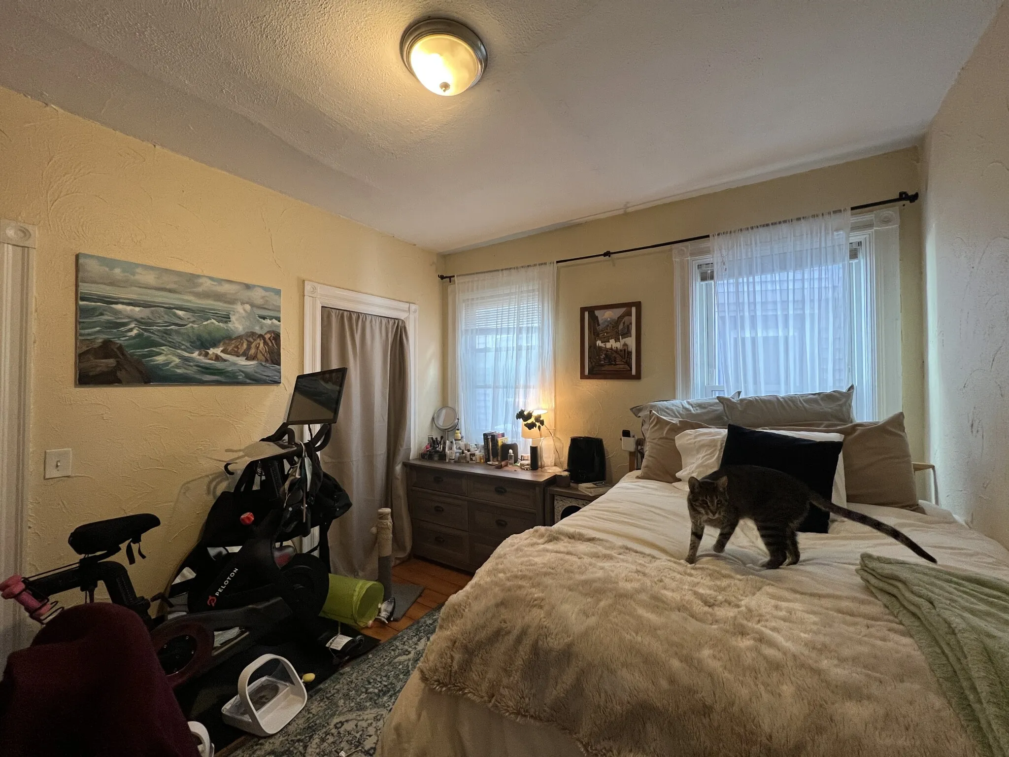 3 bed, 1 bath apartment for rent at 381 Highland Ave Unit 1, Powder House Square — photo 5 of 20