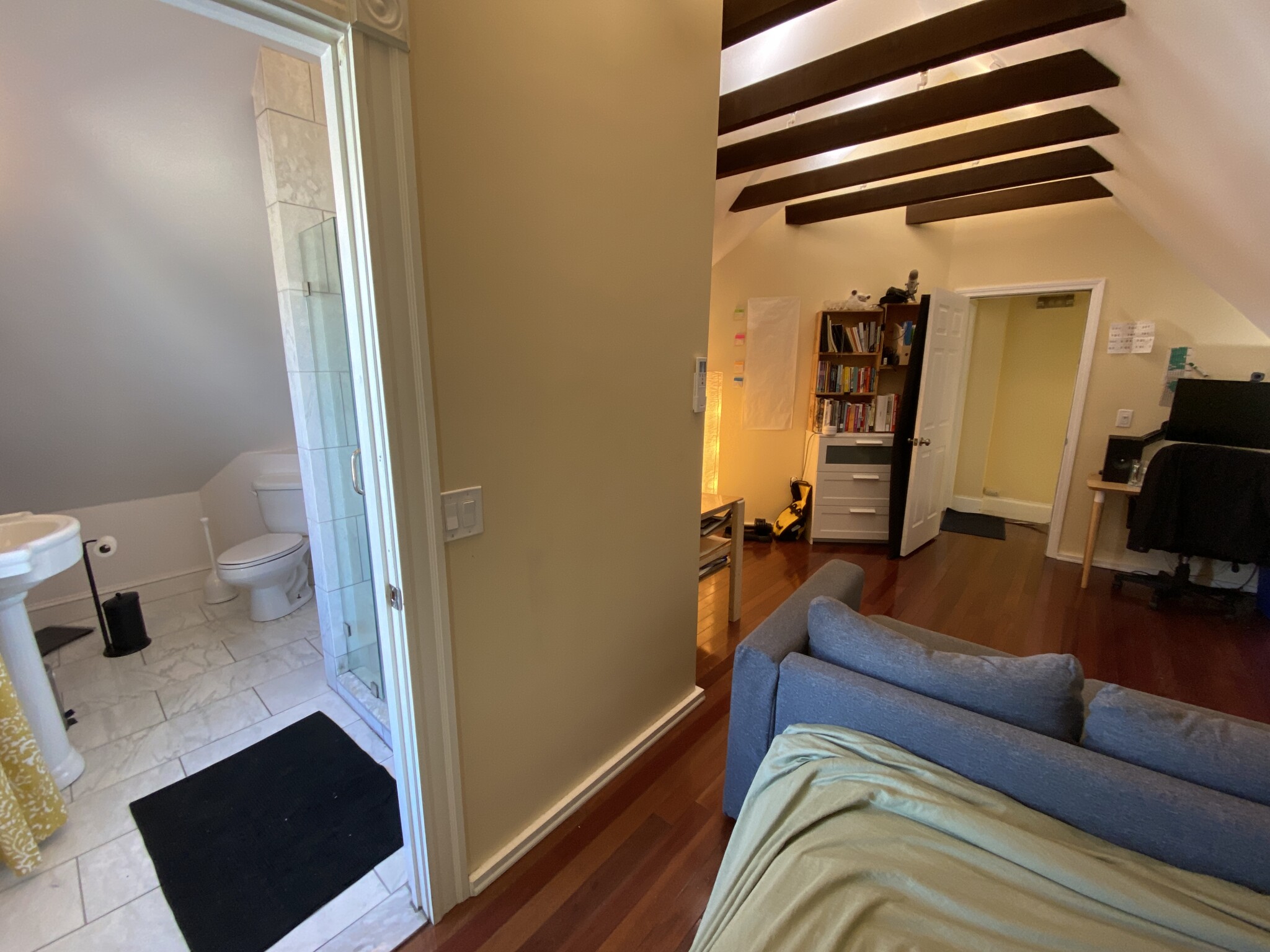 5 bed, 2 bath apartment for rent at 381 Highland Ave Unit 2A, Powder House Square — photo 17 of 33