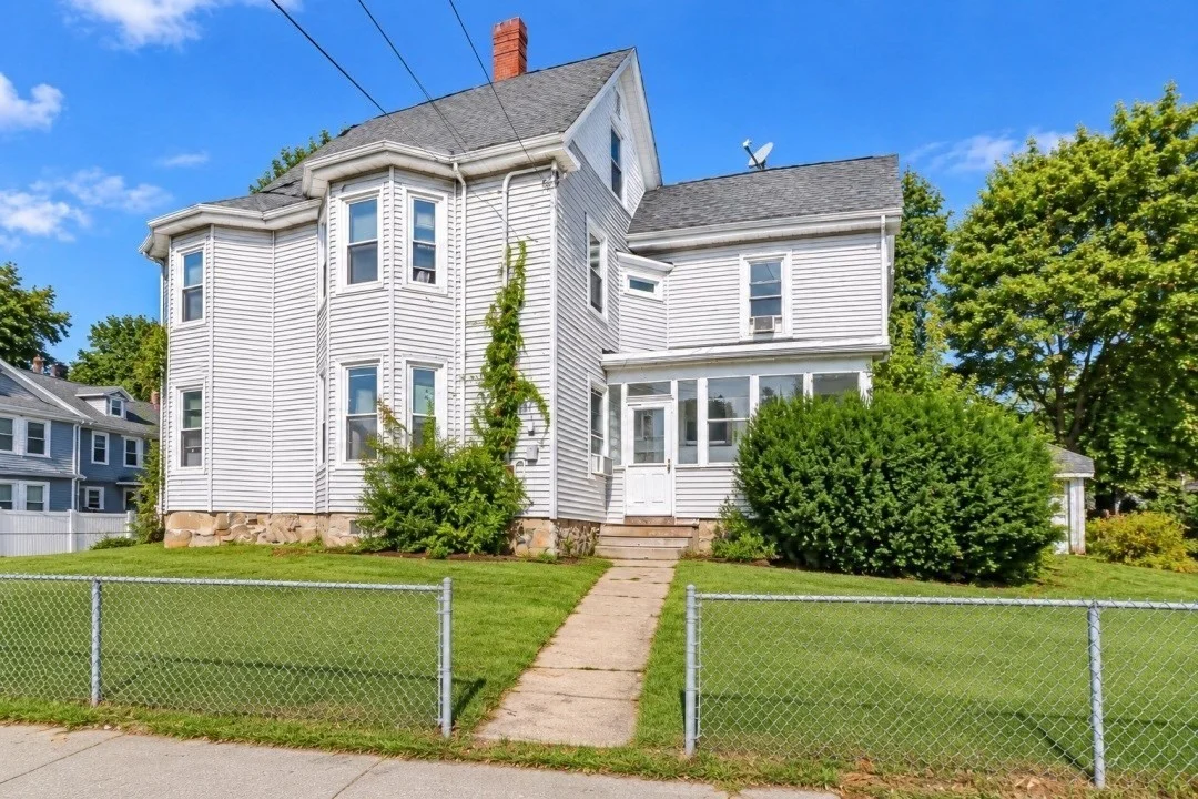 1 bed, 1 bath apartment for rent at 381 Lincoln St Unit 0, Saugus — photo 3 of 23