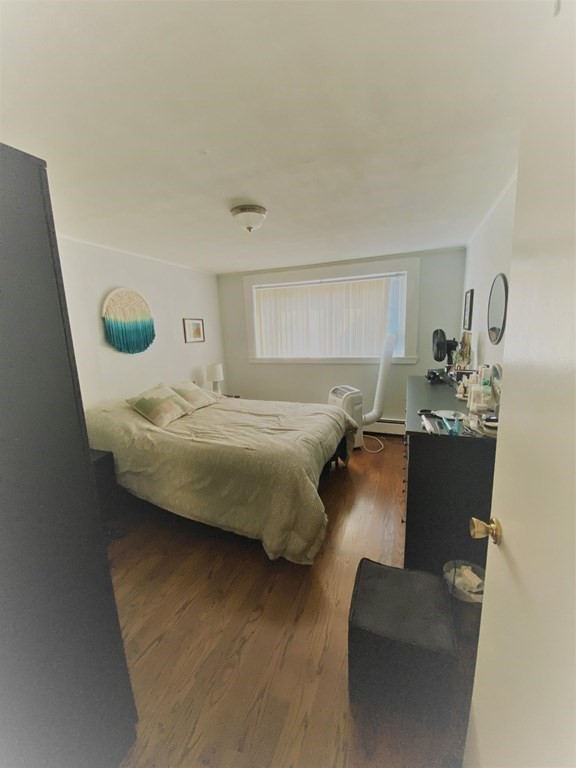 2 bed, 1 bath apartment for rent at 381 Sumner Unit 1, East Boston — photo 6 of 7