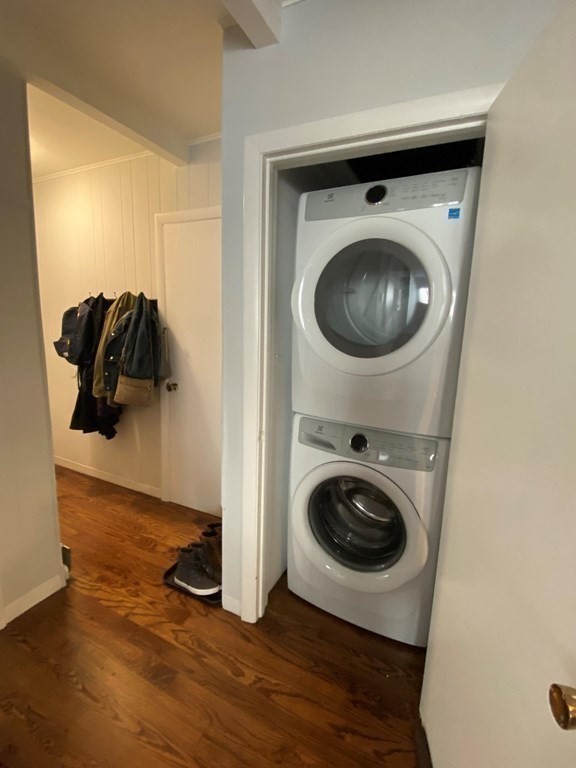 2 bed, 1 bath apartment for rent at 381 Sumner Unit 1, East Boston — photo 4 of 7