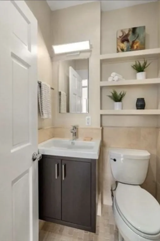 2 bed, 1 bath apartment for rent at 382 Commonwealth Ave Unit 13, Back Bay — photo 13 of 16