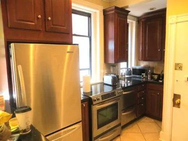 2 bed, 1.5 bath apartment for rent at 382 Commonwealth Ave Unit 52, Back Bay — photo 5 of 19