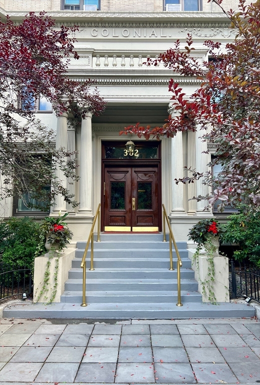 2 bed, 1 bath apartment for rent at 382 Commonwealth Ave Unit 53, Back Bay — photo 1 of 13