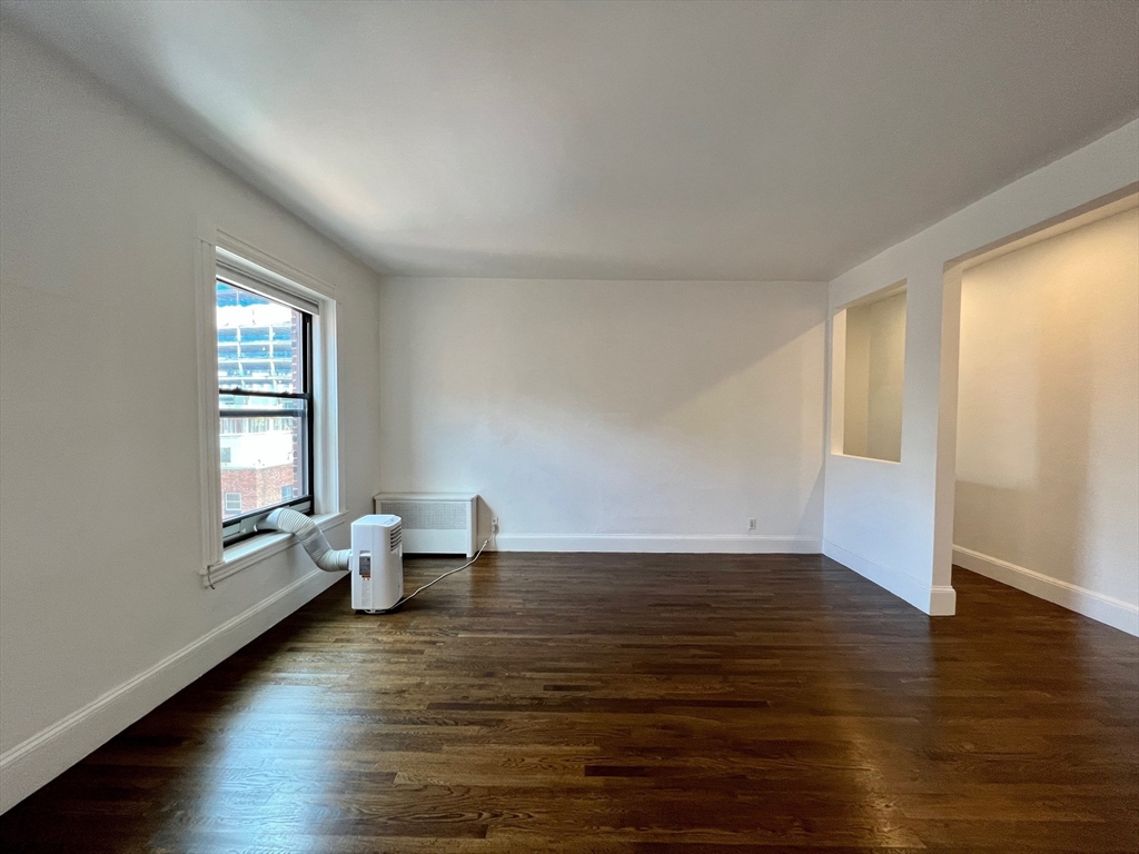 2 bed, 1 bath apartment for rent at 382 Commonwealth Ave Unit 53, Back Bay — photo 6 of 13