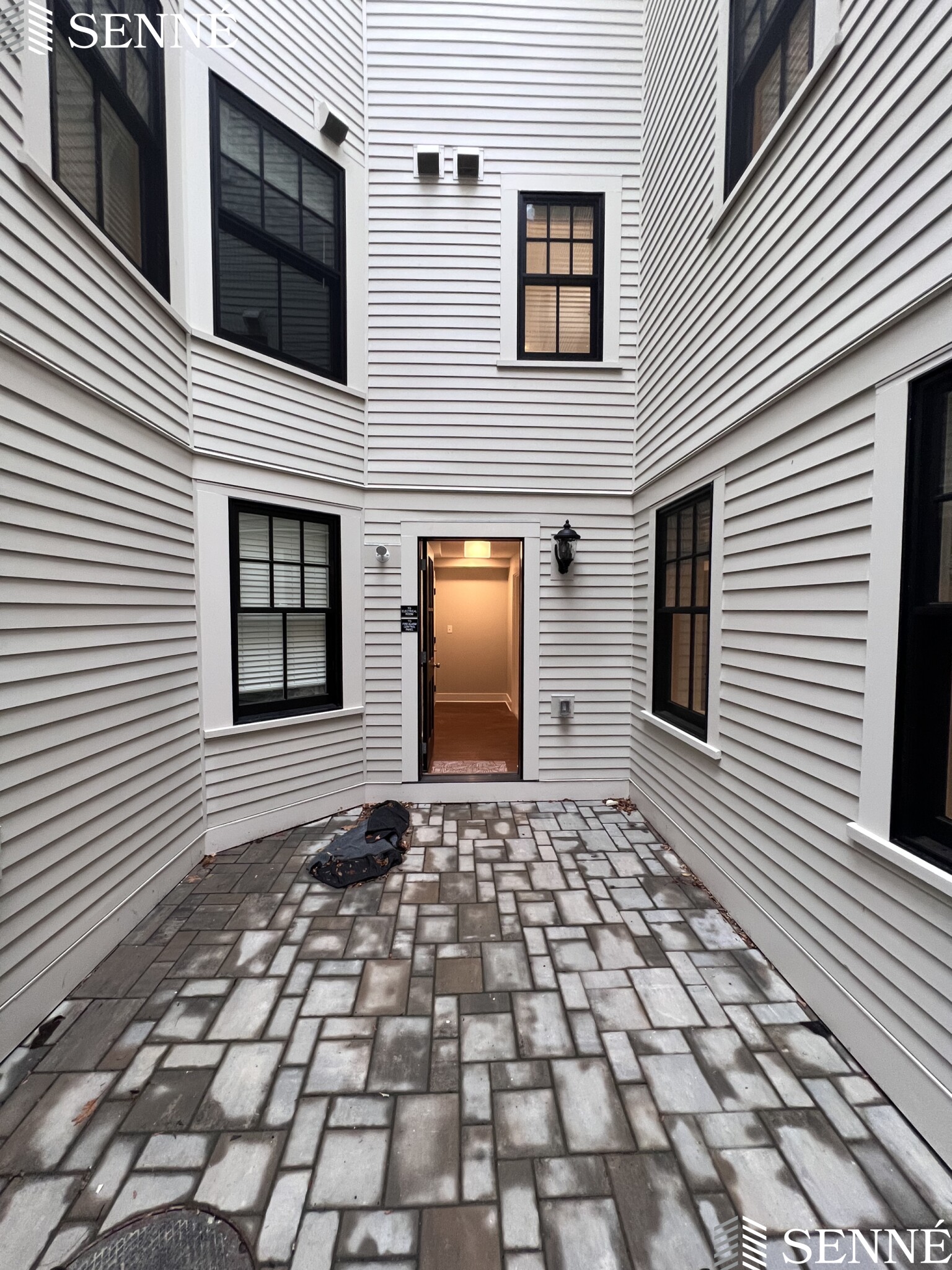 3 bed, 3.5 bath apartment for rent at 382 Harvard St Unit 382, Mid-Cambridge — photo 32 of 35