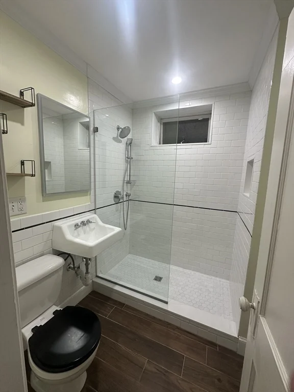 1 bed, 1 bath apartment for rent at 382 Riverway Unit 2, Mission Hill — photo 6 of 10