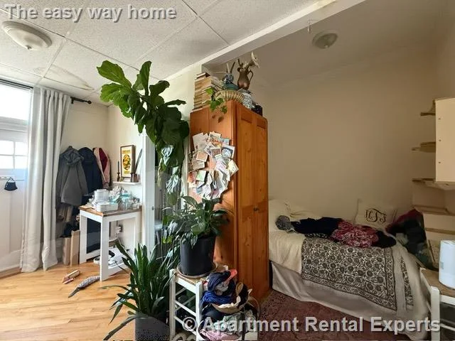Studio bed, 1 bath apartment for rent at 382 Somerville Ave Unit Rear, Union Square — photo 7 of 9