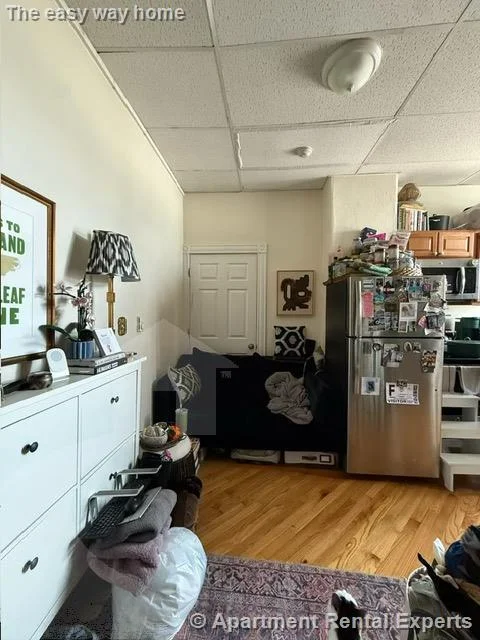 Studio bed, 1 bath apartment for rent at 382 Somerville Ave Unit Rear, Union Square — photo 5 of 9