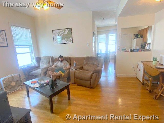 3 bed, 1 bath apartment for rent at 383 Columbia St Unit 3, Inman Square — photo 10 of 10