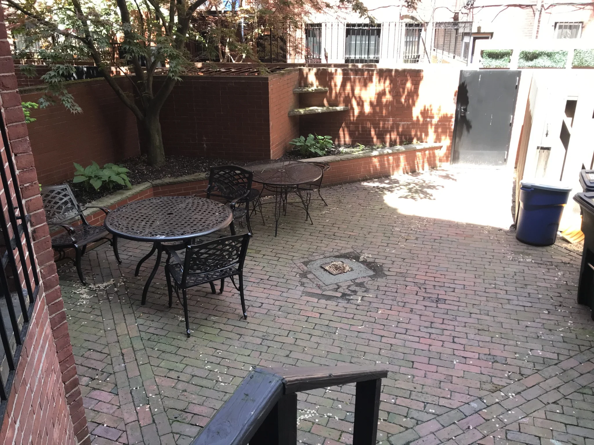 3 bed, 1 bath apartment for rent at 383 Commonwealth Ave Unit 3, Back Bay — photo 7 of 7