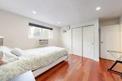 2 bed, 1 bath apartment for rent at 383 Langley Rd Unit 3, Newton — photo 5 of 10