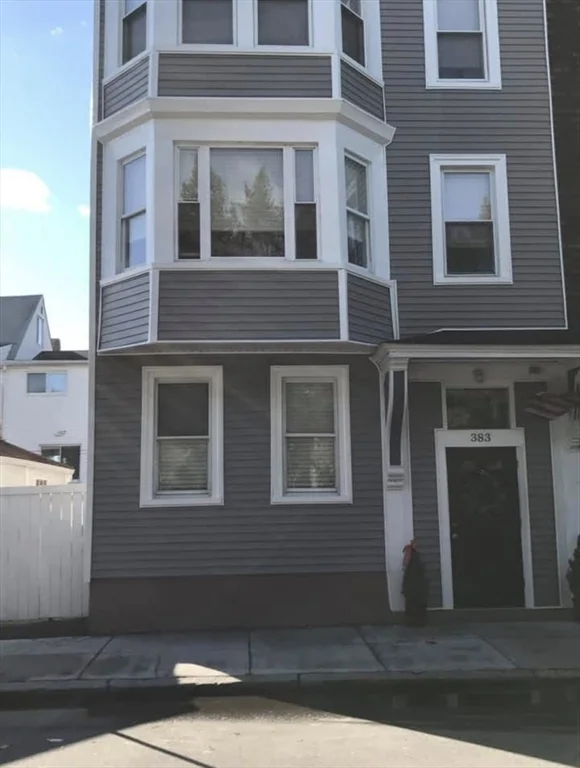 2 bed, 2 bath apartment for rent at 383 Maverick Unit 2, East Boston — photo 23 of 23