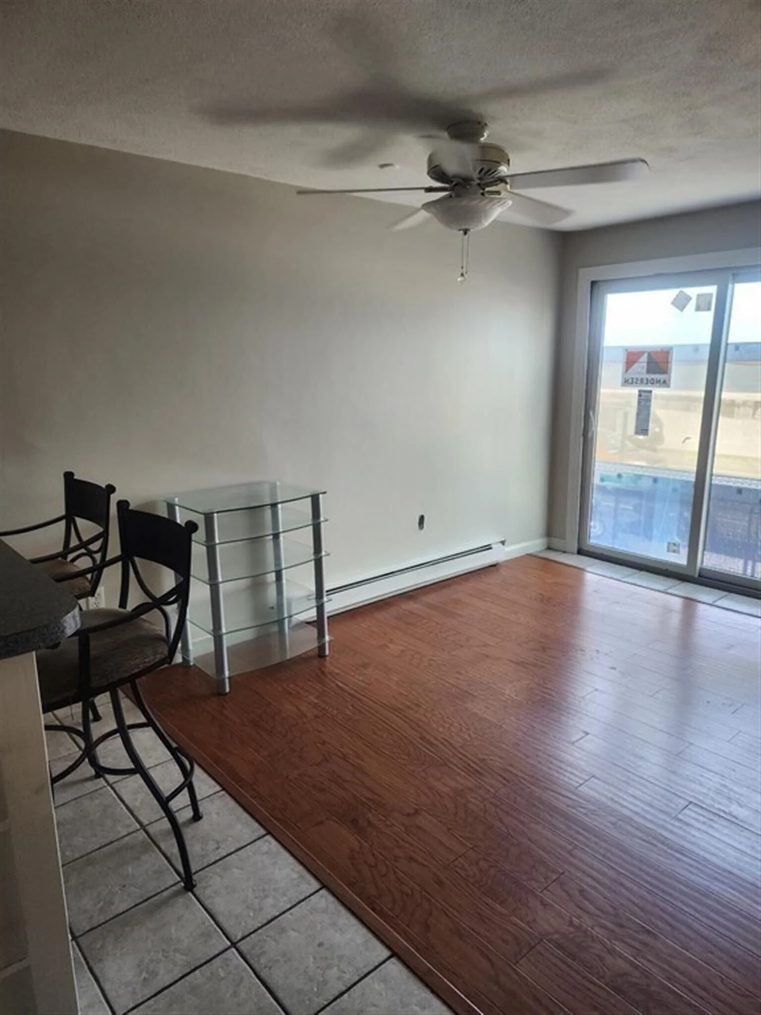 Studio bed, 1 bath apartment for rent at 383 Revere Beach Boulevard Unit 4, Revere — photo 2 of 7