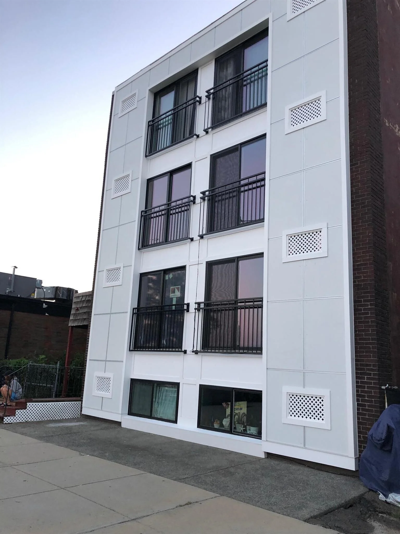 Studio bed, 1 bath apartment for rent at 383 Revere Beach Boulevard Unit 4, Revere — photo 7 of 7