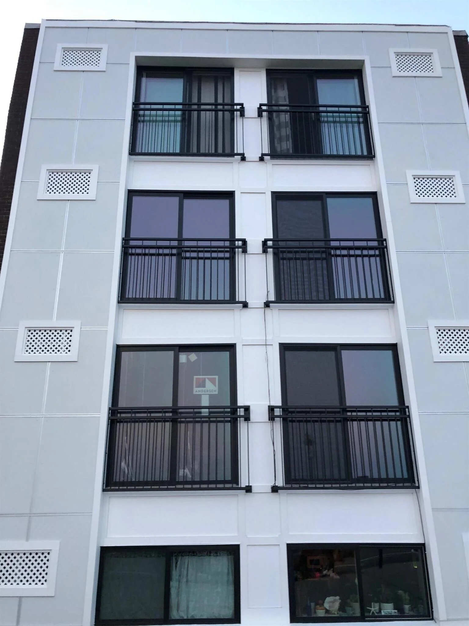 Studio bed, 1 bath apartment for rent at 383 Revere Beach Boulevard Unit 4, Revere — photo 6 of 7