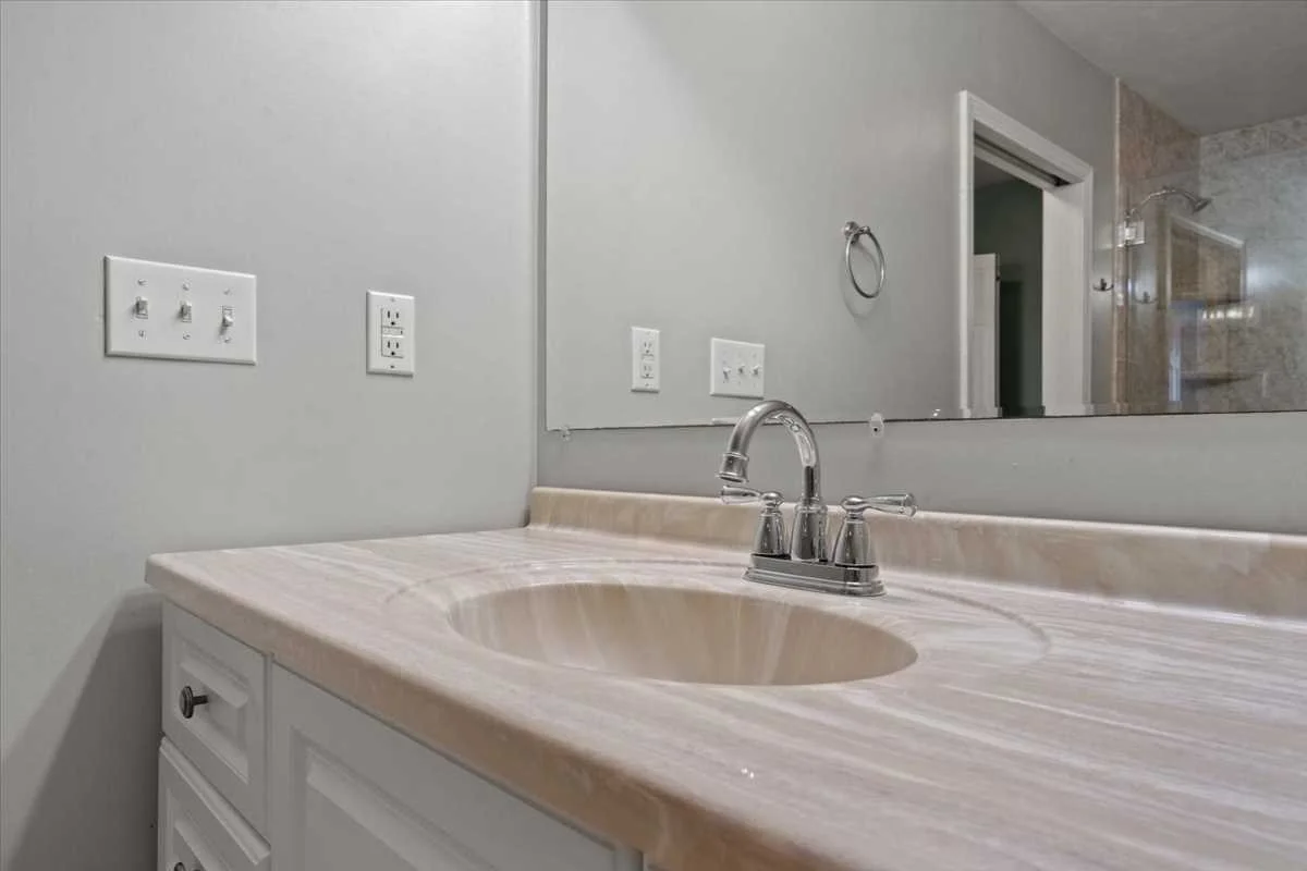 2 bed, 1 bath apartment for rent at 384 Bridle Path, Worcester — photo 24 of 36