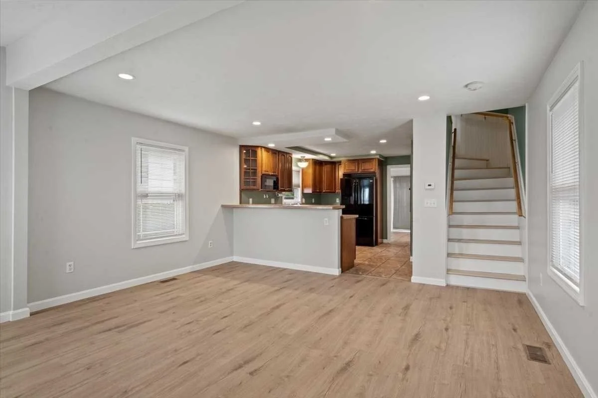 2 bed, 1 bath apartment for rent at 384 Bridle Path, Worcester — photo 9 of 36