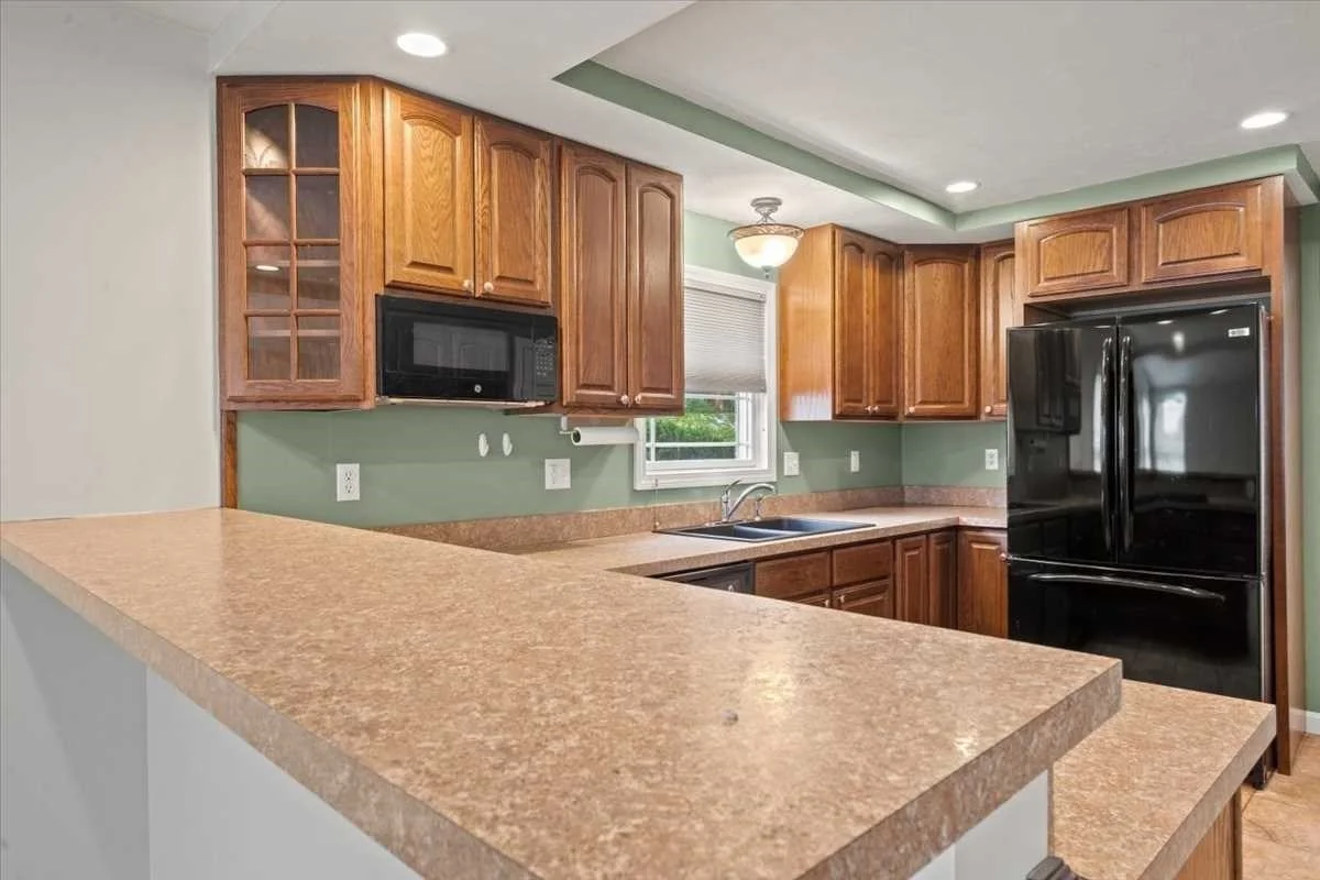 2 bed, 1 bath apartment for rent at 384 Bridle Path, Worcester — photo 18 of 36