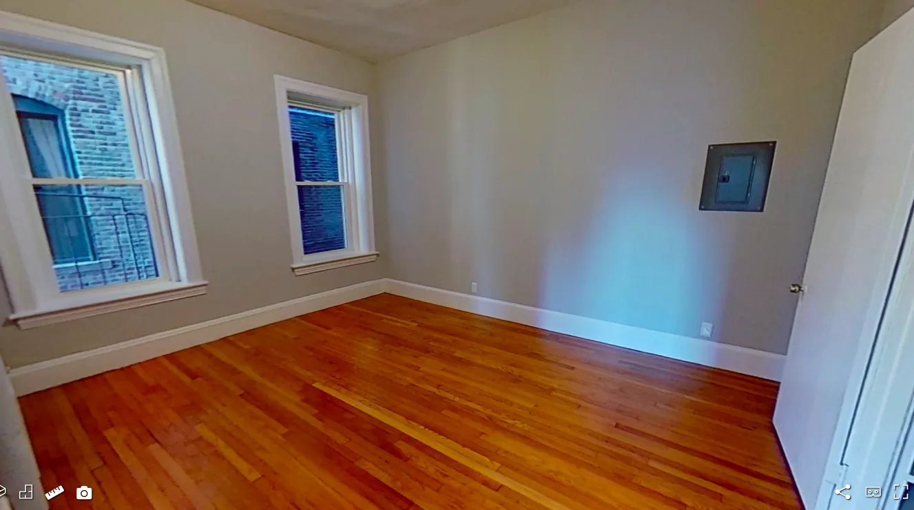3 bed, 1 bath apartment for rent at 384 Commonwealth Ave Unit 13, Back Bay — photo 4 of 11