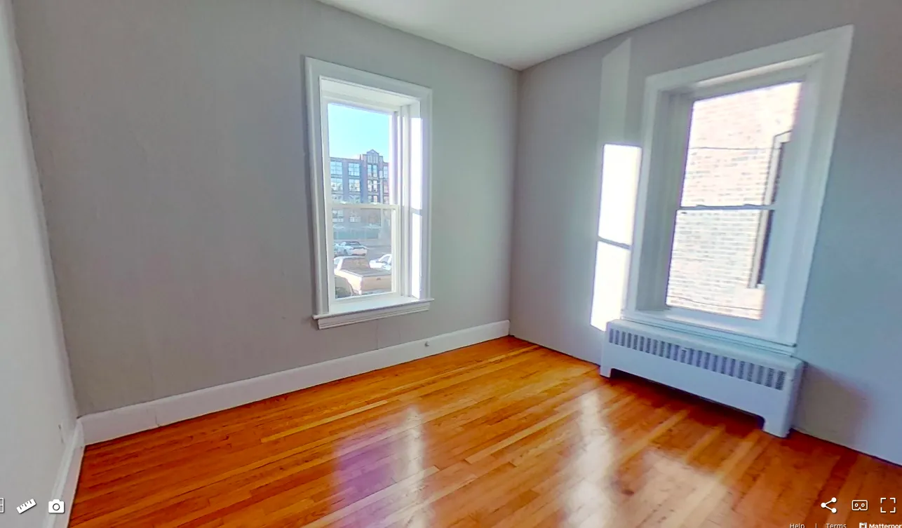 3 bed, 1 bath apartment for rent at 384 Commonwealth Ave Unit 13, Back Bay — photo 5 of 11