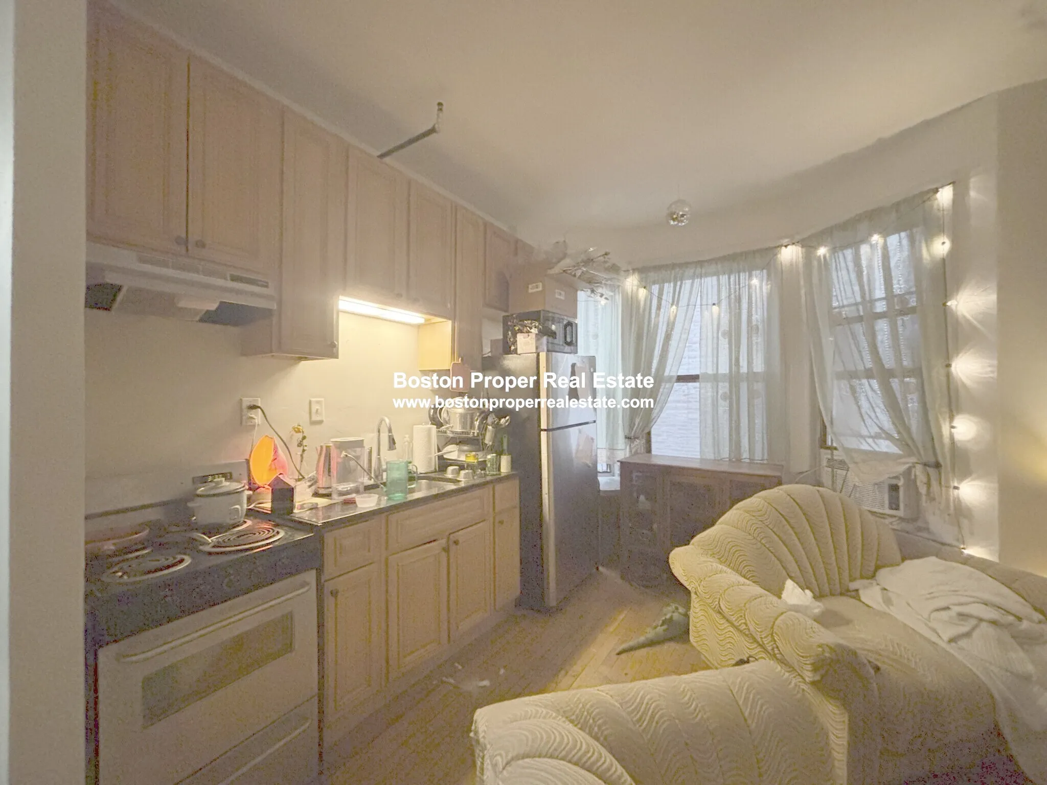 1 bed, 1 bath apartment for rent at 384 Commonwealth Ave Unit 22, Back Bay — photo 2 of 9
