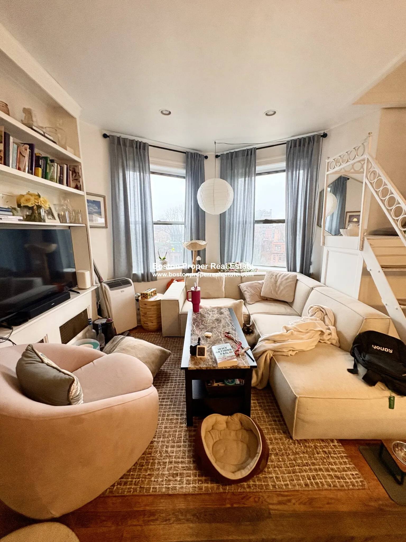 1 bed, 1 bath apartment for rent at 384 Commonwealth Ave Unit 61, Back Bay — photo 2 of 13