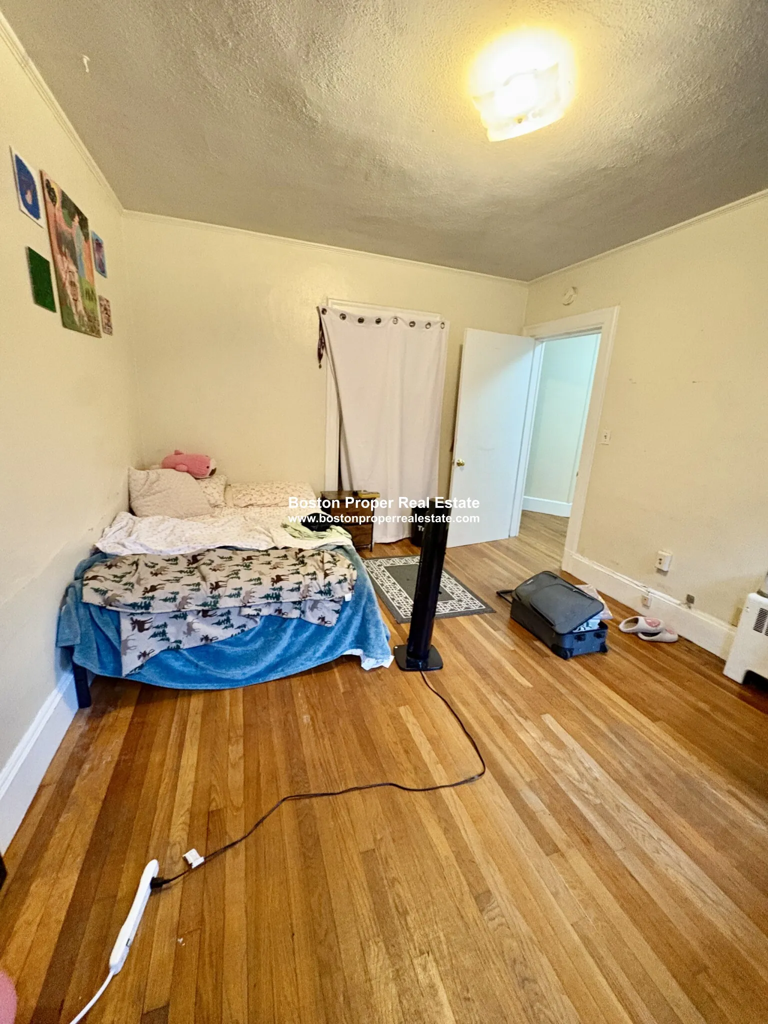 3 bed, 1 bath apartment for rent at 384 Commonwealth Ave Unit 63, Back Bay — photo 6 of 12