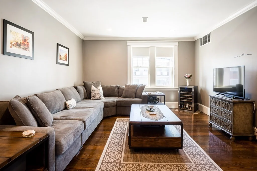 2 bed, 1 bath apartment for rent at 384 Langley Rd Unit 2, Newton Center