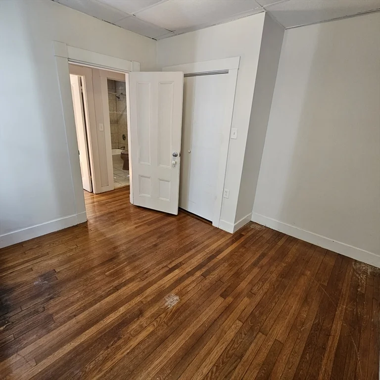 2 bed, 1 bath apartment for rent at 384 Washington St Unit 1, Central Square — photo 5 of 10