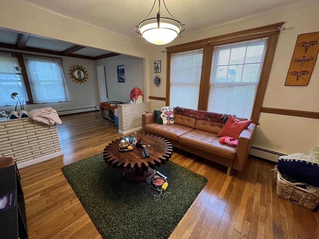 2 bed, 1 bath apartment for rent at 385 Arlington St Unit 1, Watertown — photo 4 of 16