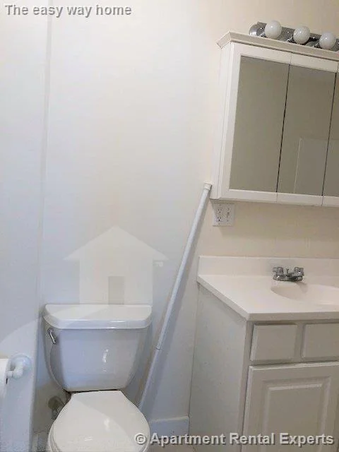 2 bed, 1 bath apartment for rent at 385 Columbia St Unit 3, Inman Square — photo 12 of 14