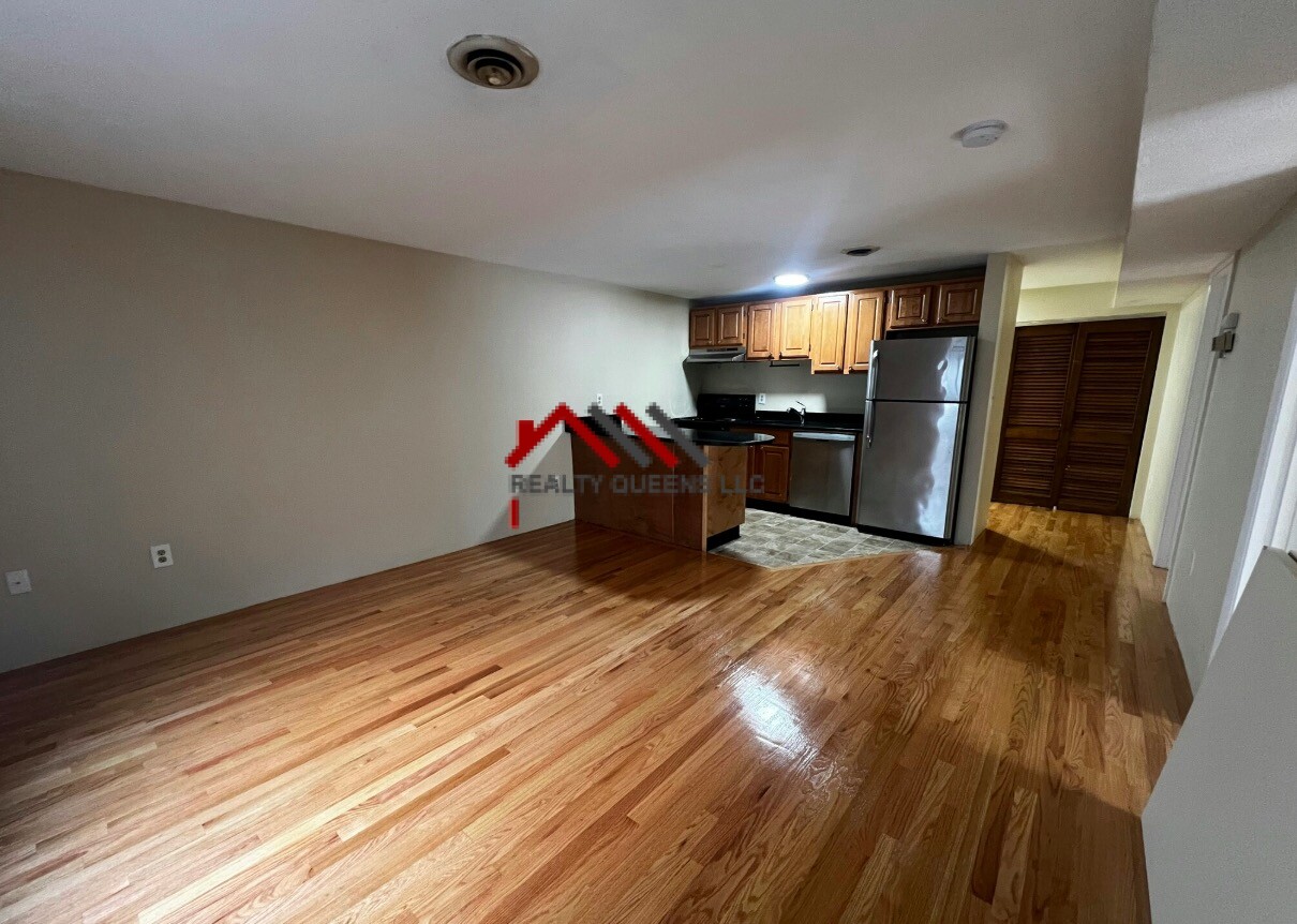 2 bed, 1 bath apartment for rent at 385 Dorchester Ave Unit A11, South Boston — photo 2 of 16