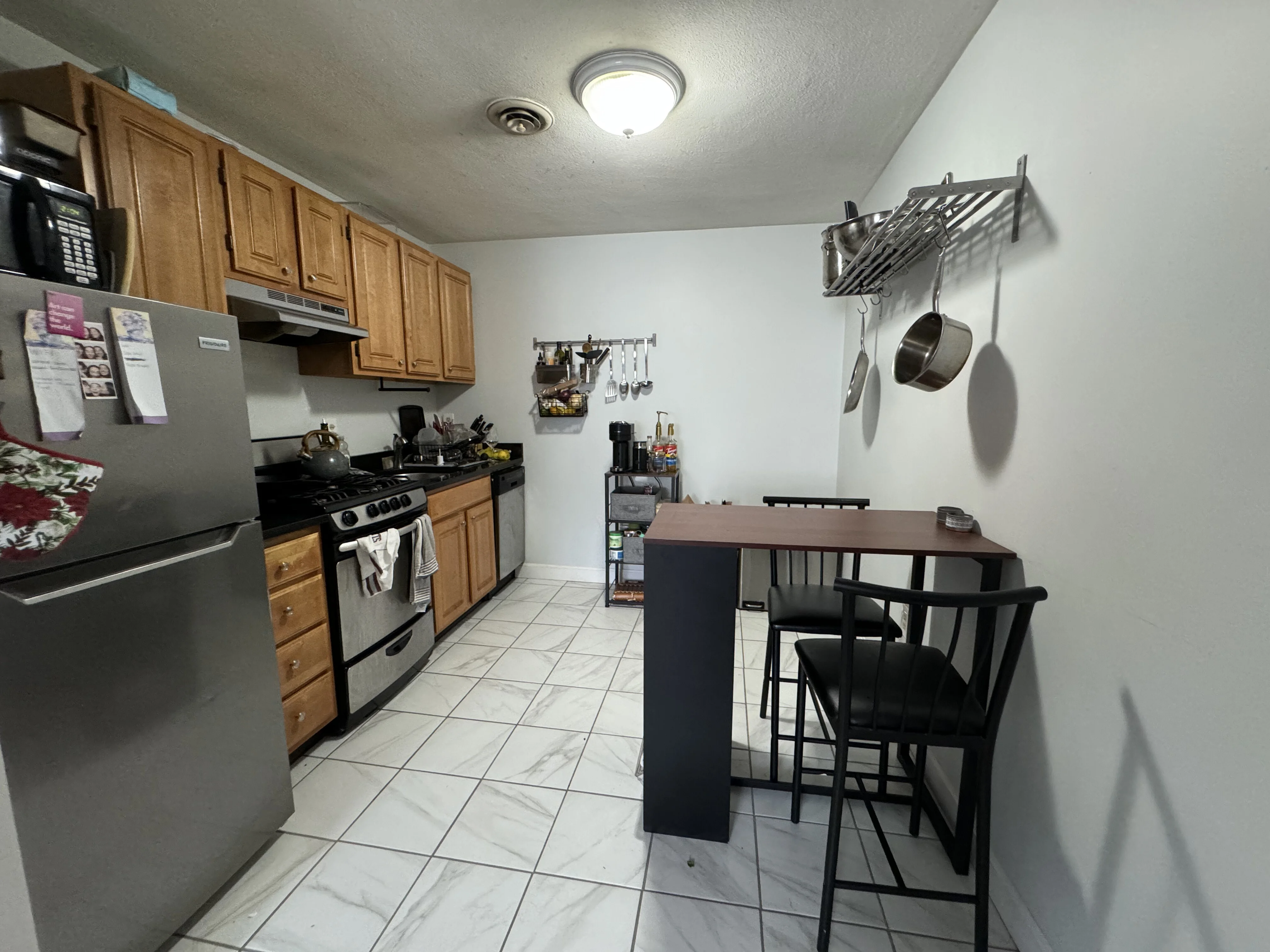 2 bed, 1 bath apartment for rent at 385 Dorchester St Unit C8, South Boston — photo 3 of 12