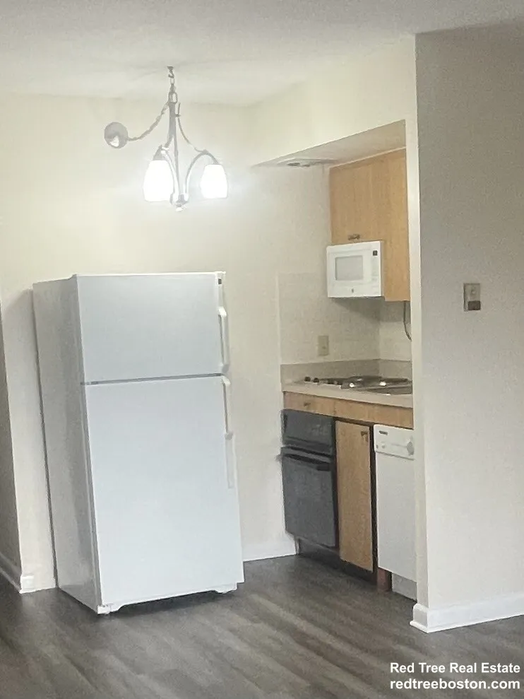 Studio bed, 1 bath apartment for rent at 385 Massachusetts Ave Unit 34, Arlington — photo 15 of 22