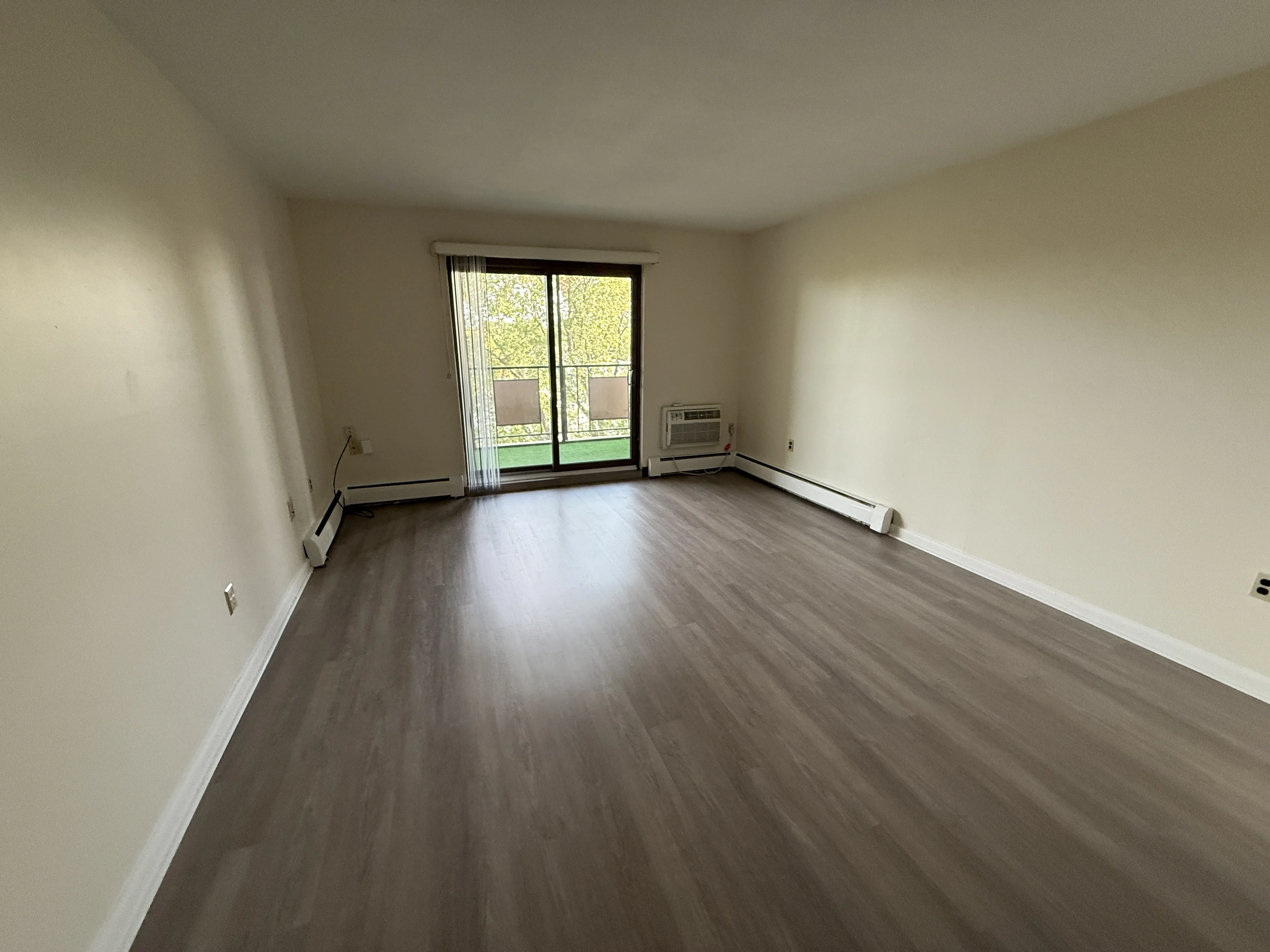 Studio bed, 1 bath apartment for rent at 385 Massachusetts Ave Unit 55, Arlington — photo 5 of 12