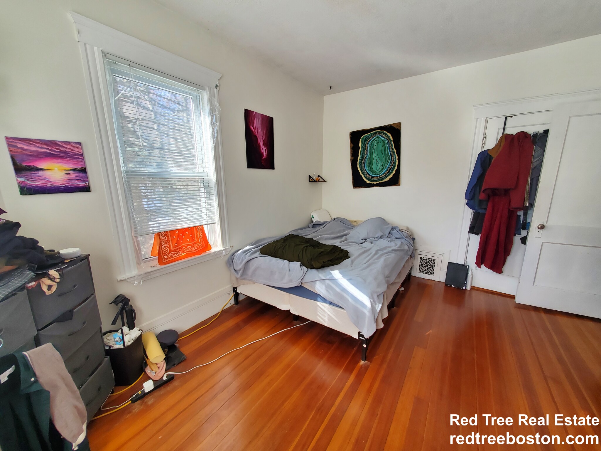 2 bed, 1 bath apartment for rent at 385 Pond Ave Unit 3, Brookline — photo 7 of 19