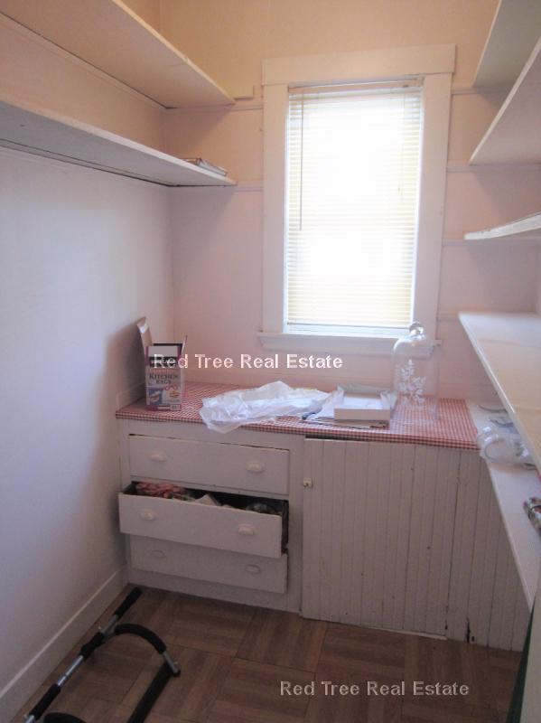 2 bed, 1 bath apartment for rent at 385 Pond Ave Unit 3, Brookline — photo 18 of 19
