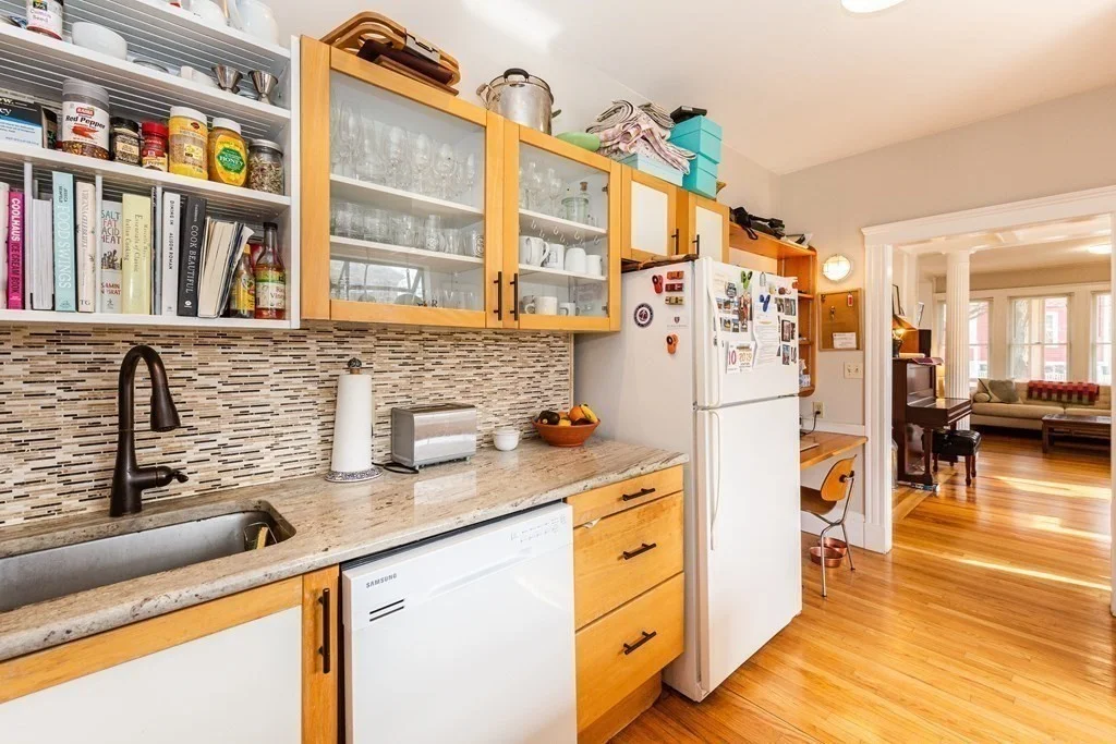 2 bed, 1 bath apartment for rent at 385 Walden St Unit 1, West Cambridge — photo 17 of 20