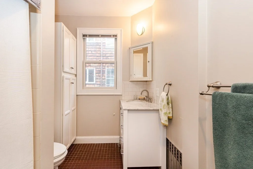 2 bed, 1 bath apartment for rent at 385 Walden St Unit 1, West Cambridge — photo 18 of 20