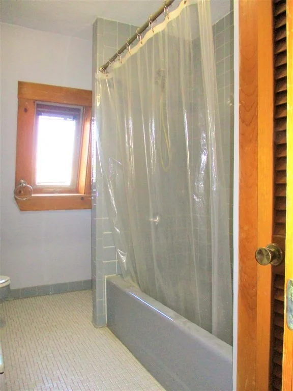 Studio bed, 1 bath apartment for rent at 385 Washington St Unit 3, Central Square — photo 8 of 10