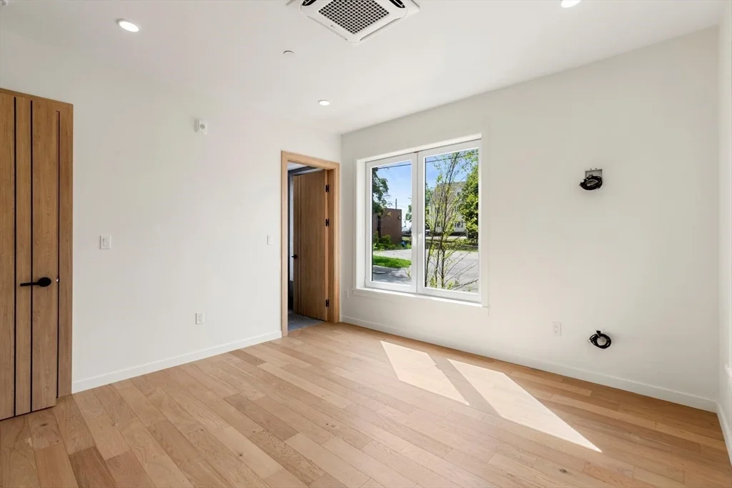 2 bed, 2 bath apartment for rent at 386-388 Washington St Unit 103, Quincy Point — photo 13 of 25