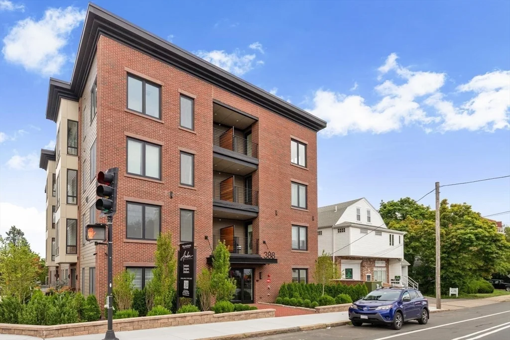 2 bed, 2 bath apartment for rent at 386-388 Washington St Unit 103, Quincy Point — photo 21 of 25