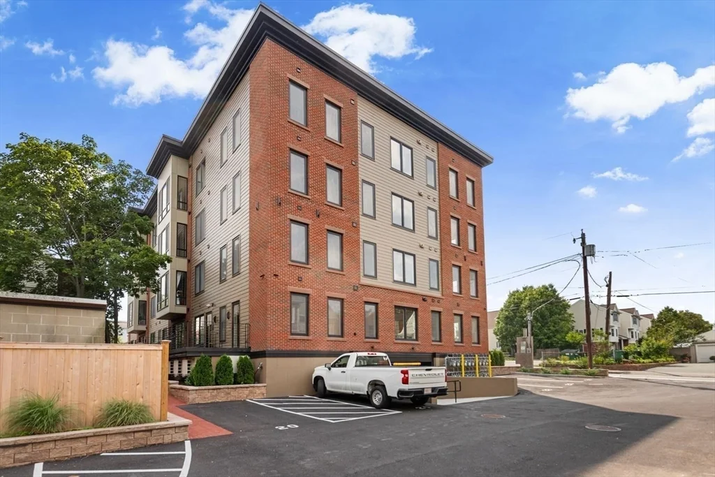 2 bed, 2 bath apartment for rent at 386-388 Washington St Unit 103, Quincy Point — photo 23 of 25