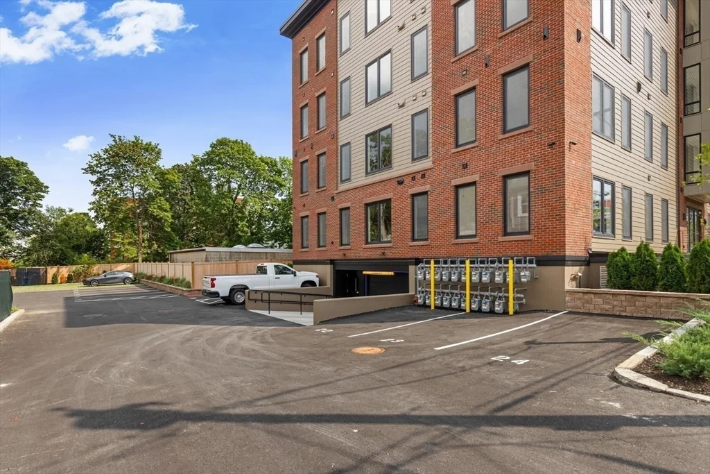 2 bed, 2 bath apartment for rent at 386-388 Washington St Unit 103, Quincy Point — photo 24 of 25